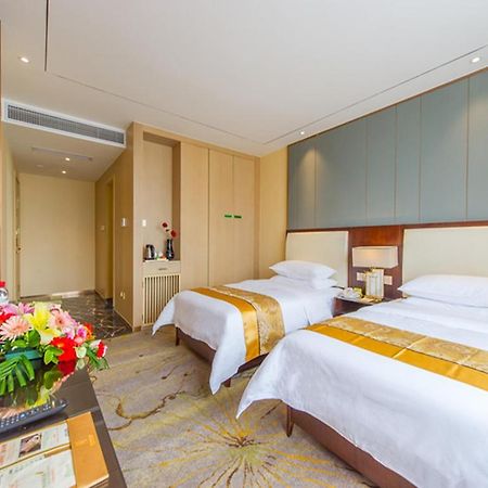 Vienna International Hotel Diecai Wanda High Speed ​​Rail Station Ґуйлінь Екстер'єр фото