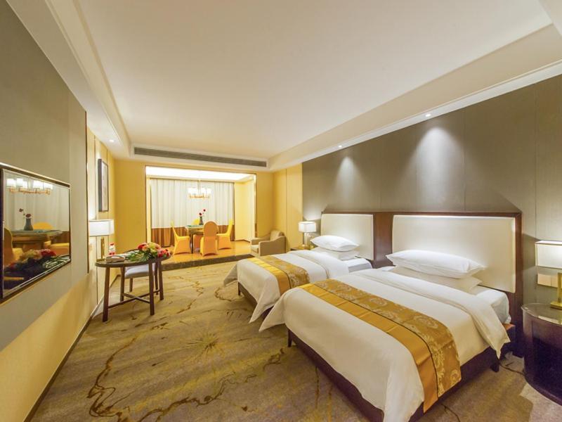 Vienna International Hotel Diecai Wanda High Speed ​​Rail Station Ґуйлінь Екстер'єр фото